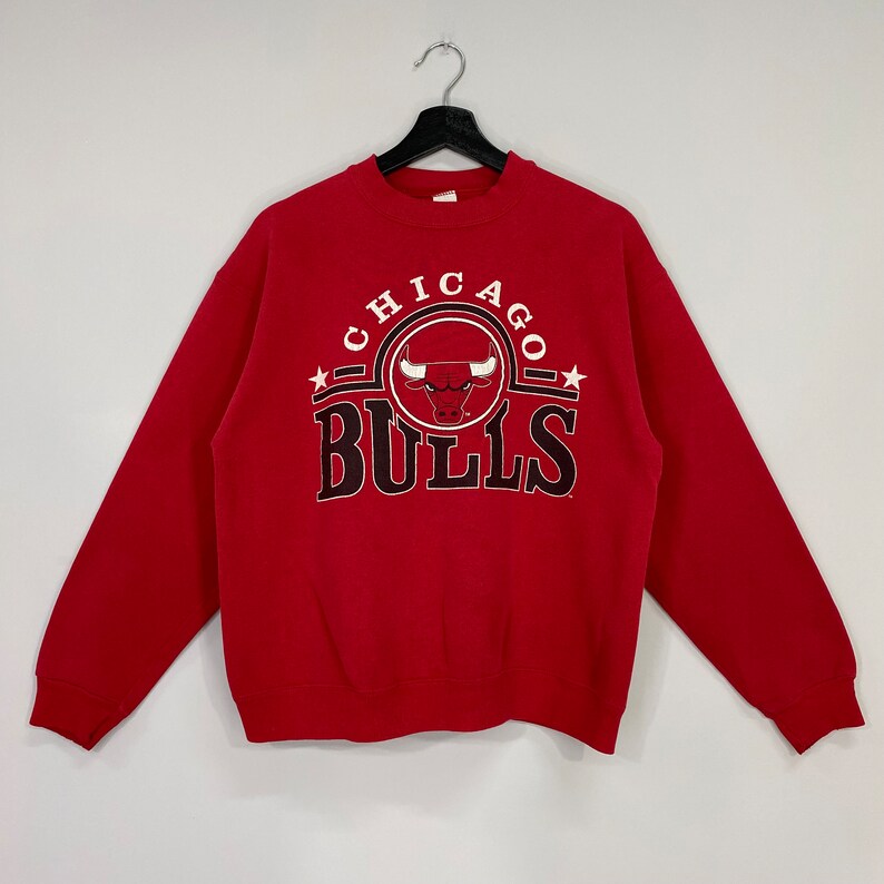 Vintage 90s Chicago Bulls Crewneck Sweater Sweatshirt Hoodie - Retro NBA Style