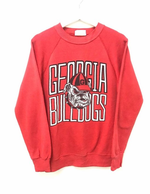 Vintage 90s Georgia Bulldogs University Sweatshirt - American University Shirt for Fans