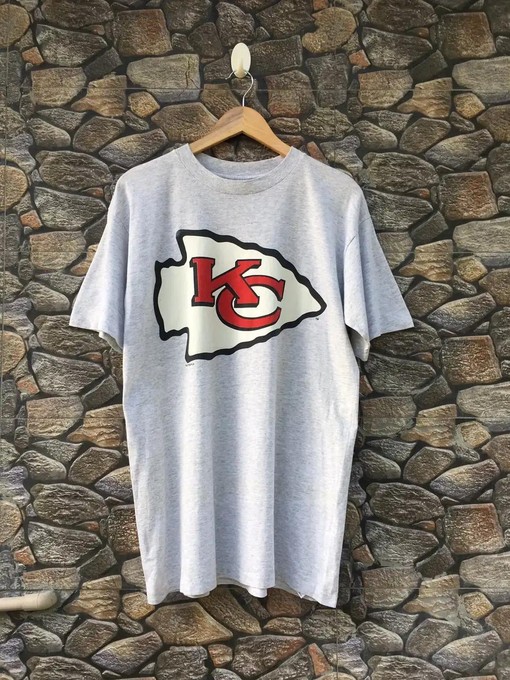 Vintage 90s Kansas City Chiefs NFL Apparel for Fans