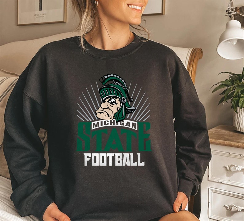 Vintage 90s Michigan State Sweatshirt Hoodie Shirt, Retro MSU Apparel Gift with NCAA Shirts for Men - Image 2
