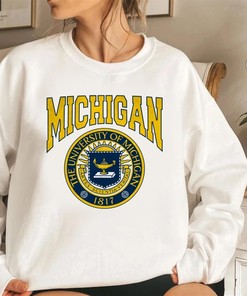 Vintage 90s Michigan Wolverines Sweatshirt or Hoodie Shirt, Retro U of M Apparel Gift with State University Shirt