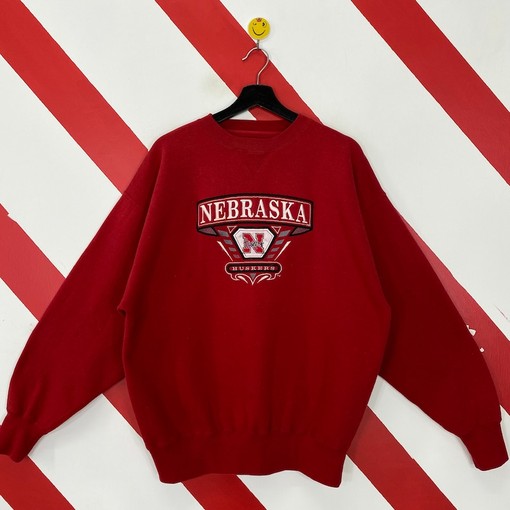 Vintage 90s Nebraska Cornhuskers Crewneck, University Nebraska Sweater with Retro Print NCAA Shirts