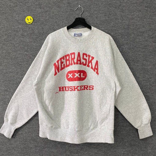 Vintage 90s Nebraska Cornhuskers Sweatshirt and Crewneck with University Of Nebraska Logo in Red - NCAA Shirts