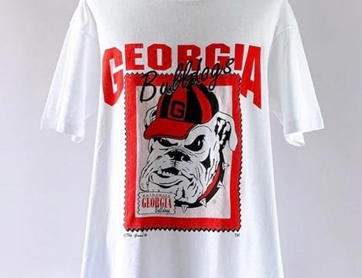 Vintage 90s University Of Georgia Bulldogs T-Shirt - NCAA Shirts for Kids and Adults - Image 2