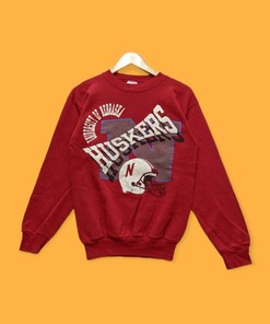 Vintage 90s University Of Nebraska Huskers Sweatshirt and Crewneck with University Of Nebraska Sweater NCAA Retro Shirt