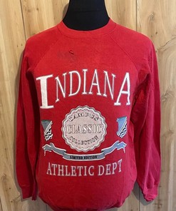 Vintage 90s University of Indiana Hoosiers Crewneck Sweatshirt for NCAA Fans - Show Your State University Pride