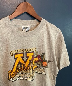 Vintage 90s University of Minnesota Golden Gophers Basketball T-Shirt for Football Lover Gifts