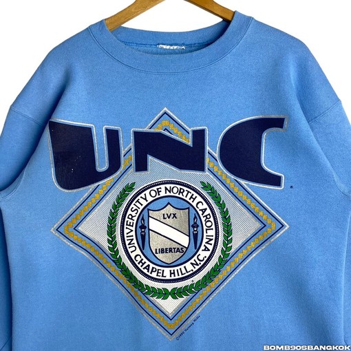 Vintage 90s University of North Carolina Crewneck Sweater, Pullover Sweatshirt for UNC Fans - Image 3