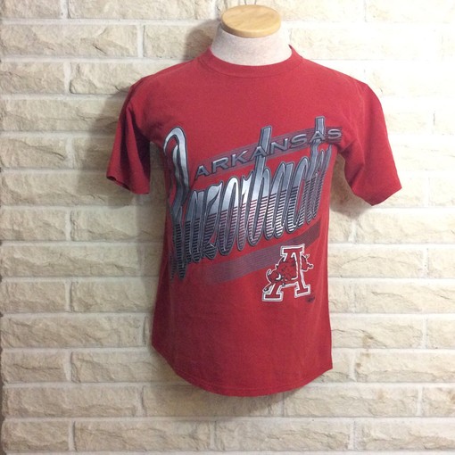 Vintage Arkansas Razorbacks Shirt for NCAA Fans