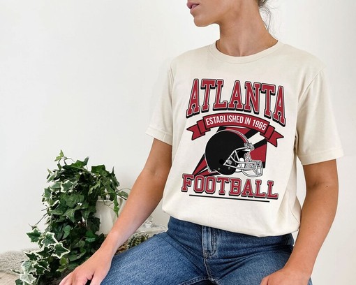 Vintage Atlanta Football Team Sweatshirt for NFL Fans with Retro Sport Shirts Unisex and NCAA Shirts - Image 4