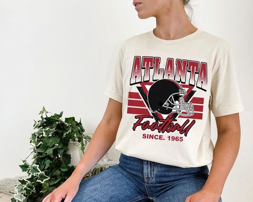 Vintage Atlanta Football Team Sweatshirt with American University Shirt and College Shirts - Image 4