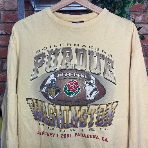 Vintage Boilermakers Purdue Washington Huskies T-Shirt, State University Shirt - Image 2
