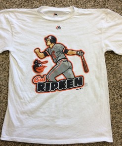 Vintage Cal Ripken MLB/Baltimore Orioles Tee Shirt, Size Medium for Diehard Fans
