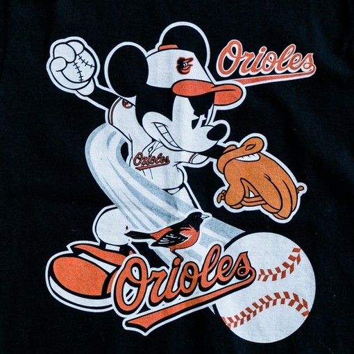 Vintage Cartoon Characters Tee: Mickey Mouse Baltimore Orioles Baseball T-Shirt for Fans - Image 2