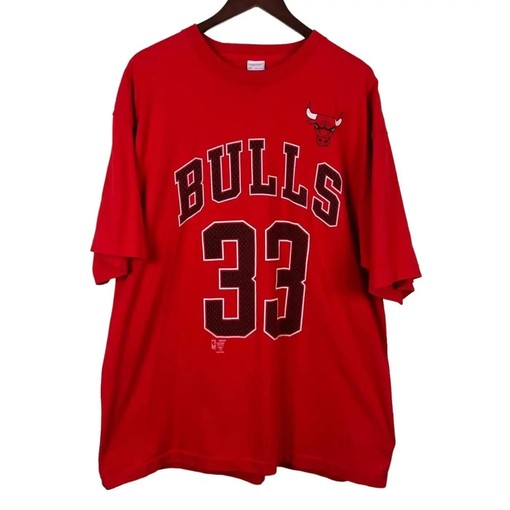 Vintage Chicago Bulls Pippen Jersey Tee, Sweatshirt, Hoodie - Retro NBA Design