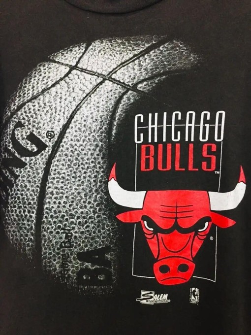 Vintage Chicago Bulls Tee, Sweatshirt, Hoodie - Retro NBA Design - Image 2