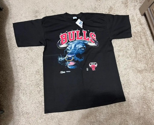 Vintage Chicago Bulls Tee, Sweatshirt, Hoodie - Retro NBA Style