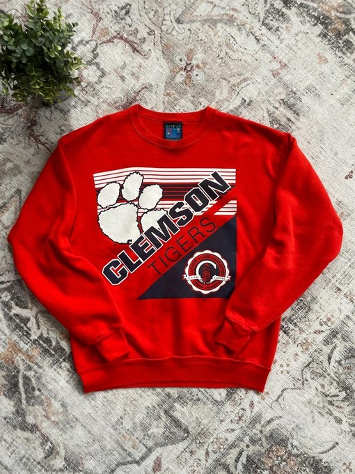 Vintage Clemson Tigers Apparel - 90s Sweater, T-Shirt & Hoodie for Fans