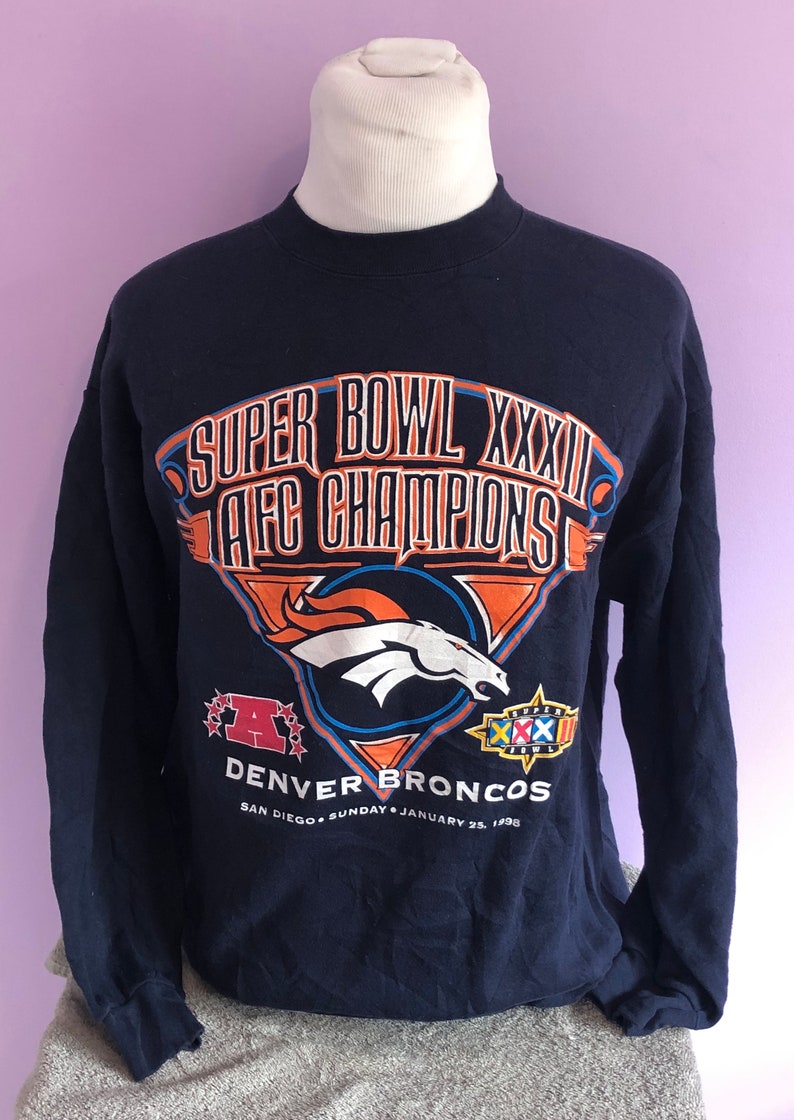 Vintage Denver Broncos Super Bowl XXXII Crewneck Sweatshirt Football Gift