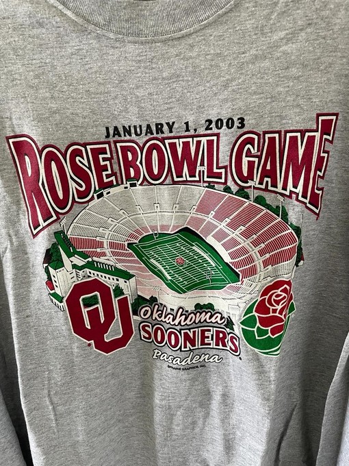 Vintage Hanes Oklahoma Sooners 2003 Rose Bowl Sweatshirt for Fans - Image 2