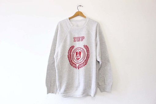 Vintage Indiana University Of Pennsylvania IUP Full Size Sweatshirt for NCAA Fans - Show Your State University Spirit