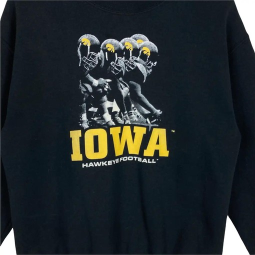 Vintage Iowa Hawkeye NCAA Football Sport Shirt Hoodie for Football Fans - Image 2