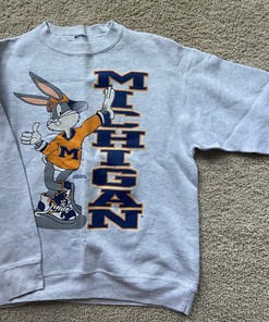 Vintage Looney Tunes Bugs Bunny University Of Michigan Crewneck Sweatshirt - NCAA Fan Gear