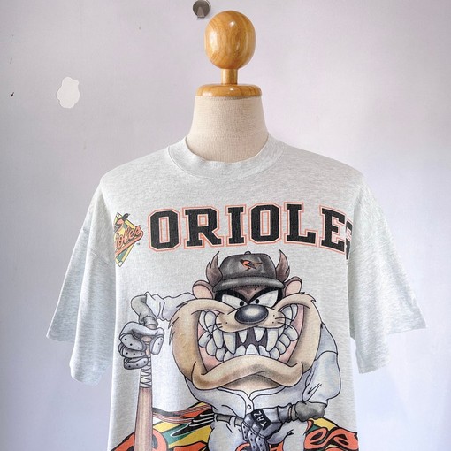 Vintage Looney Tunes Taz X Baltimore Orioles MLB Baseball Tee for Fans - Image 2