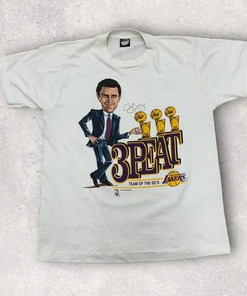 Vintage Los Angeles Lakers T-Shirt - Gift For NBA Fans