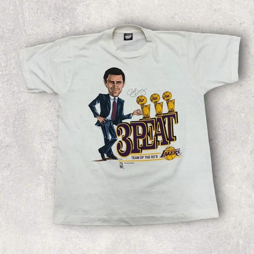 Vintage Los Angeles Lakers T-Shirt - Gift For NBA Fans