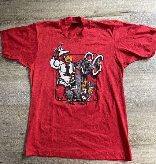 Vintage Louisville Cardinals Basketball 80s & 90s College Shirt