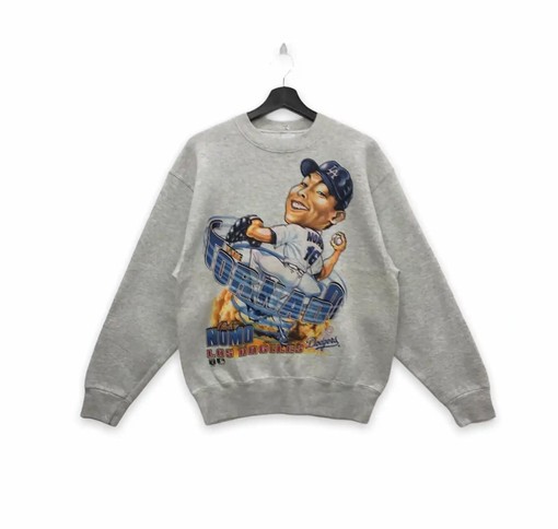 Vintage MLB Hideo Nomo LA Dodgers T-Shirt Sweatshirt Pullover Hoodie - A Great Gift for Fans!