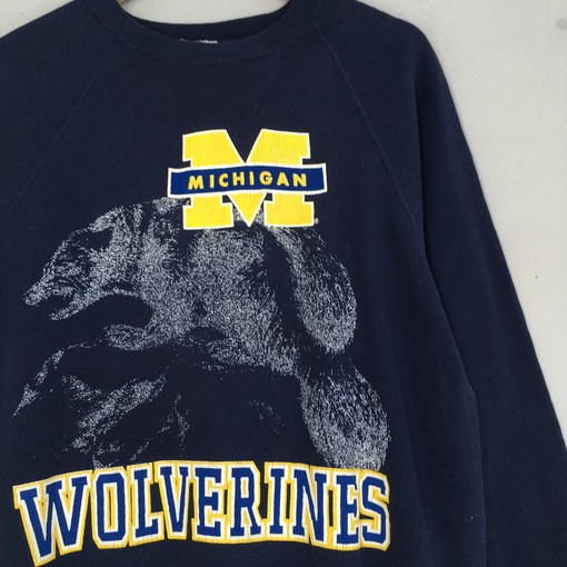 Vintage Michigan Wolverines Blue Sweatshirt - Full-Size Gift for NCAA Enthusiasts - Image 2