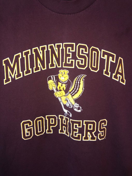 Vintage Minnesota Golden Gophers Hockey Shirt for Football Fans - Image 2