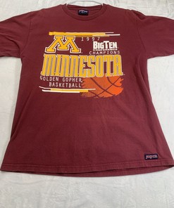 Vintage Minnesota Golden Gophers Jansport T-shirt for Football Fans