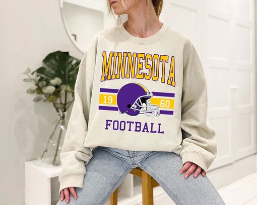 Vintage Minnesota NFL Football Tee for Fans