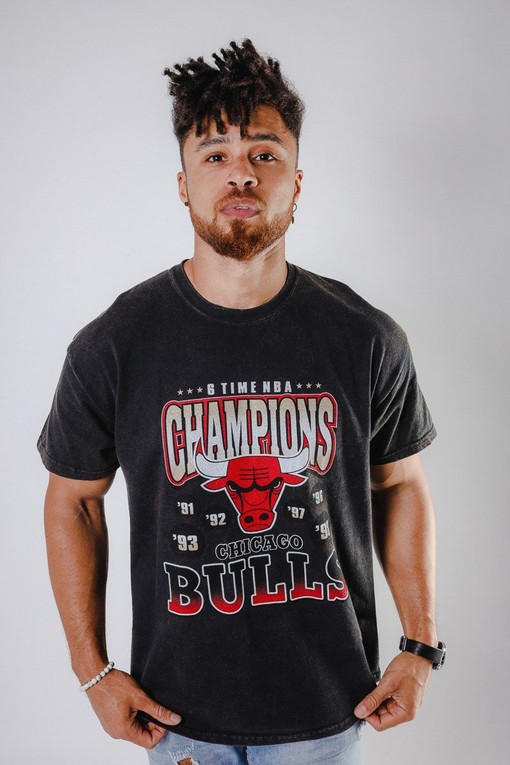 Vintage NBA 90s Chicago Bulls Logo Champions Sweatshirt Hoodie - Retro NBA Style
