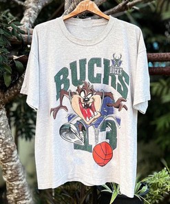 Vintage NBA Milwaukee Bucks Taz Looney Tunes T-Shirt Sweatshirt Hoodie - Unisex Shirt for NBA Fans