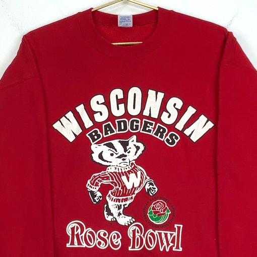 Vintage NCAA Apparel: Wisconsin Badgers USA 80s Rose Bowl Crewneck Sweatshirt for Fans - Image 2
