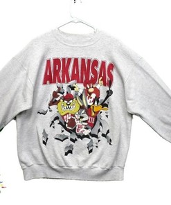 Vintage NCAA Arkansas Razorbacks Looney Tunes Sweatshirt - Classic Tee for NCAA Fans