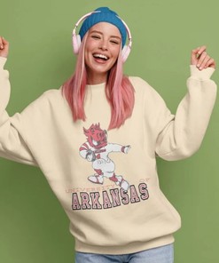 Vintage NCAA Arkansas Razorbacks Mascot Logo Shirt - Classic Tee for NCAA Fans
