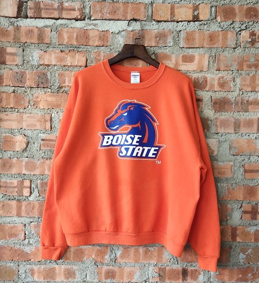 Vintage NCAA Boise State Broncos University Football Sweatshirt Hoodie Shirt