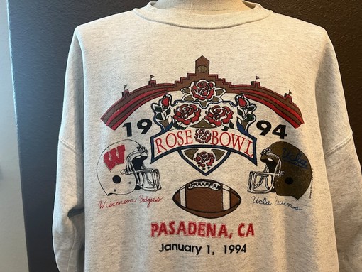 Vintage NCAA Football: Style Wisconsin Badgers vs UCLA Bruins Gray 1994 Rose Bowl Sweatshirt