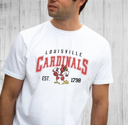 Vintage NCAA Louisville Cardinals Shirt with EST 1798 Logo Sweatshirt Hoodie for Fans - Image 4
