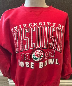 Vintage NCAA Shirts: Classic Wisconsin Badgers 1994 Rose Bowl Crewneck Sweatshirt for Fans