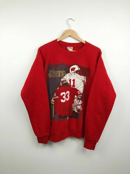 Vintage NCAA Shirts: Must-Have Wisconsin Badgers Mills Crew Neck Sweatshirt