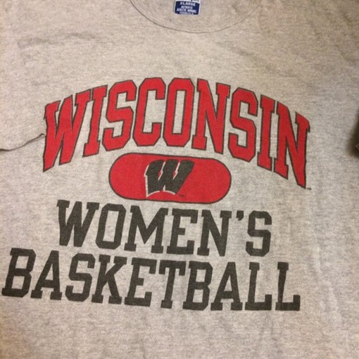 Vintage NCAA Shirts: Women's Basketball Champion Shirt of Wisconsin Badgers - Fashion for Fans - Image 2
