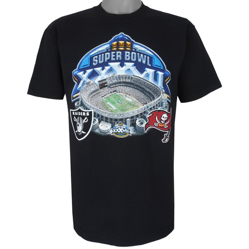 Vintage NFL Raiders Vs Buccaneers Super Bowl Champions T-Shirt