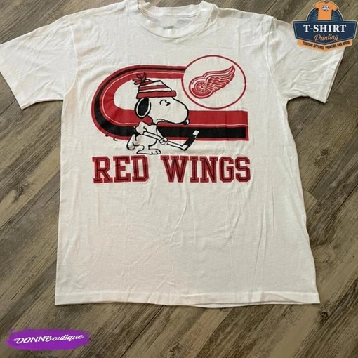 Vintage NHL Detroit Red Wings Snoopy T-Shirt, Unisex Shirt Sweatshirt