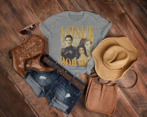 Vintage Natalie Dormer Shirt, Cressida Merch, Homage 90s Sweater - Image 4